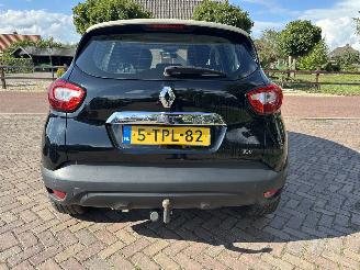 Renault Captur 1.2 TCe Dynamique picture 7