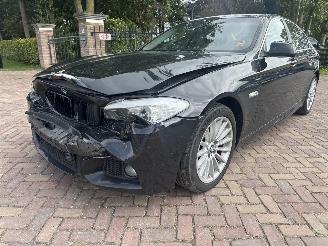 krockskadad bil auto BMW 5-serie 528I High Excutive 2010/6