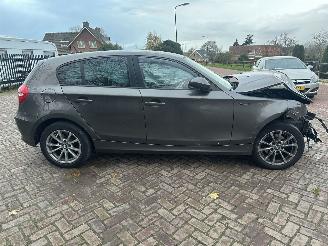 BMW 1-serie 116i picture 4