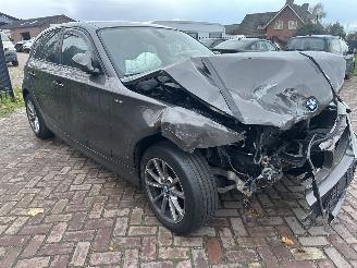 BMW 1-serie 116i picture 3