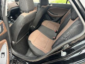 Hyundai I-20 1.2 HP i-Motion picture 9