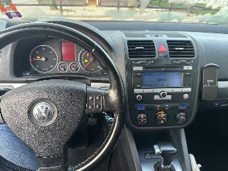 Volkswagen Jetta 2.0 TDI automaat picture 11