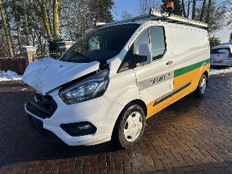 krockskadad bil bedrijf Ford Transit Custom 340 2.0 TDCI L2H1  96Kw 2021/4