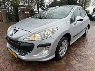 uszkodzony samochody osobowe Peugeot 308 1.6 VTi XS 2008/9