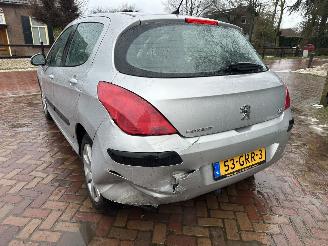 Peugeot 308 1.6 VTi XS picture 8