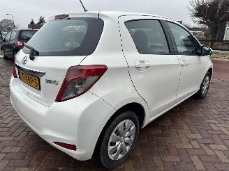 Toyota Yaris 1.0 VVT-i Aspiration picture 6