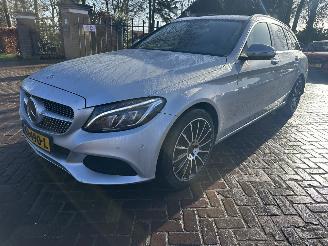 krockskadad bil auto Mercedes C-klasse Estate 350 e Lease Edition 2015/9