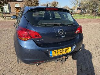 Opel Astra 1.4 Turbo picture 9