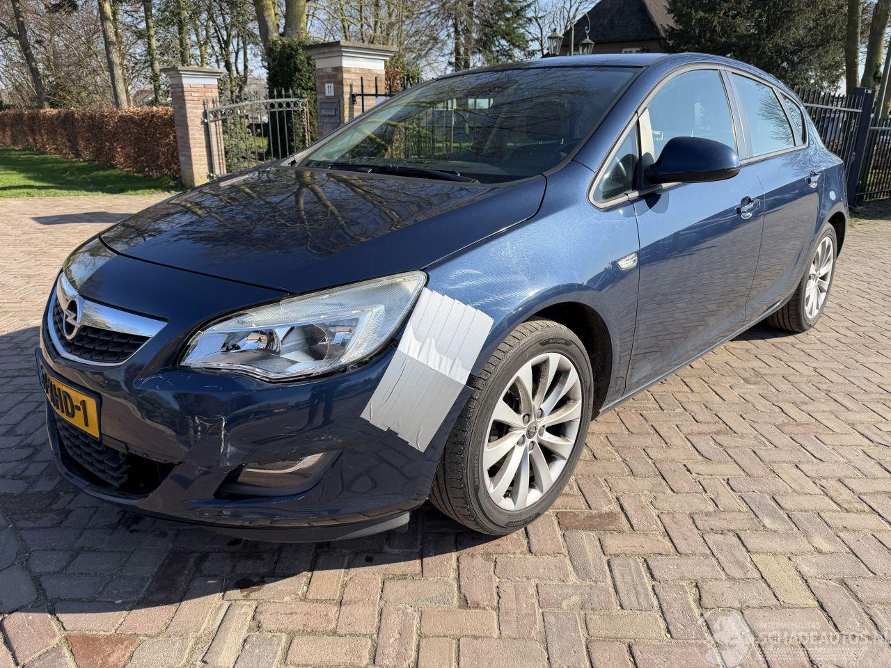 Opel Astra 1.4 Turbo