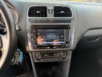 Volkswagen Polo 1.4-16V Highline picture 12