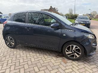 Peugeot 108 1.2 Puretech Allure picture 5