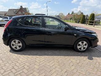 Hyundai I-30 1.6i Dynamic picture 5
