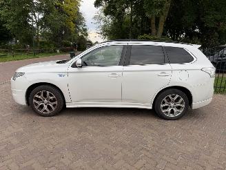 Mitsubishi Outlander 2.0 PHEV Instyle picture 2