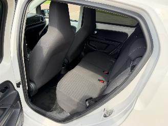 Volkswagen Up! 1.0 high up! BlueM. picture 10