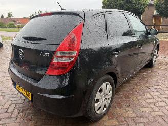 Hyundai I-30 1.6i Dynamic picture 6