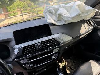 BMW X3 XDRIVE30E M-pakket picture 15