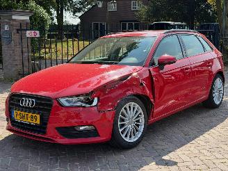 Avarii autoturisme Audi A3 1.4 TFSI CoD Ambition Pro Line plus 2013/10