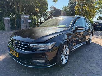 Coche accidentado Volkswagen Passat Variant 1.5 TSI Business 2020/7