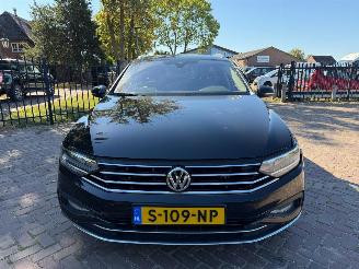 Volkswagen Passat Variant 1.5 TSI Business picture 2
