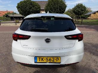 Opel Astra 1.0 Online Edition picture 7
