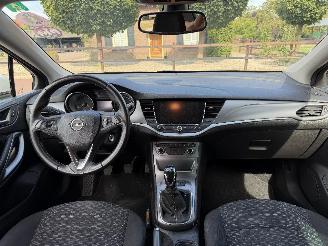 Opel Astra 1.0 Online Edition picture 11