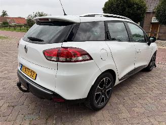 Renault Clio Estate 1.5 dCi ECO Expression picture 6