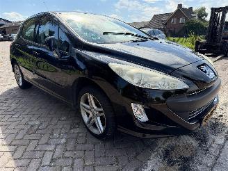 Peugeot 308 1.6 THP Sportium picture 4