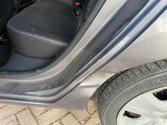 Renault Clio 0.9 EXPRESSION picture 26