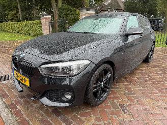 krockskadad bil auto BMW 1-serie 120i Edition M Sport Shadow High Executive 2019/4