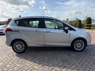 Ford B-Max 1.0 EcoBoost Titanium picture 4