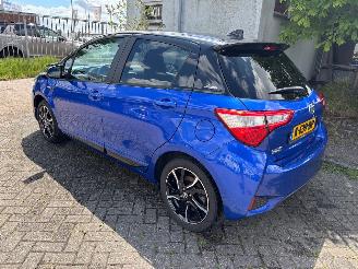 Toyota Yaris 1.5 hybrid clima/velgen picture 4