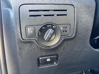 Mercedes Vito 114cdi RWD 3-pers picture 14