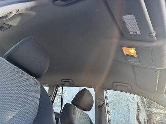 Toyota Rav-4 2.0 vvti 4x4 picture 14