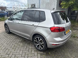 Volkswagen Golf Sportsvan 1.2 tsi dsg clima/pano/radar picture 4