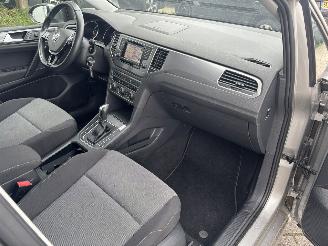 Volkswagen Golf Sportsvan 1.2 tsi dsg clima/pano/radar picture 6