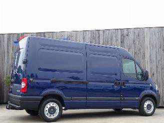 Opel Movano 2.5 CDTi L2H2 3-Persoons trekhaak 74KW Euro 4 picture 3