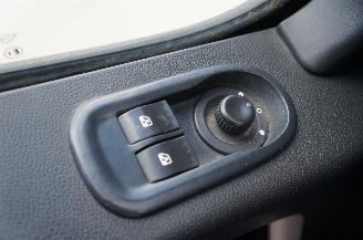 Renault Master 2.3 DCi Airco Navi Koffer Laadklep 92 KW Euro 5 DPF picture 16