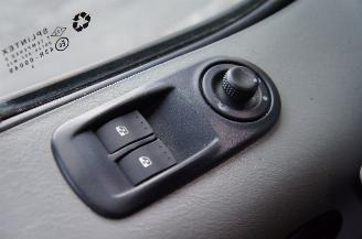 Nissan Primastar 1.9 DCi L1H1 Airco Navi Dubbele Cabine Trekhaak 74KW picture 16