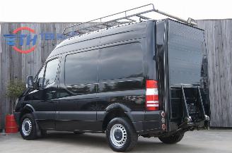 Mercedes Sprinter 310 CDi L1H2 Laadklep 2-Persoons 70KW Euro 5 picture 2