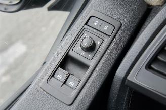 Volkswagen Caravelle T6 2.0 TDi L1H1 Airco Cruise Navi LED 110KW Euro 6 picture 17
