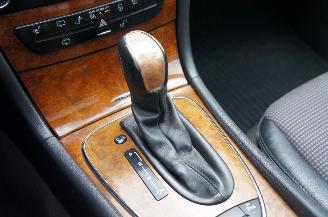 Mercedes E-klasse E320 CDi Kombi Avantgarde Klima Navi Stoelverwarming 150KW Euro 4 picture 13