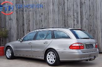 Mercedes E-klasse E320 CDi Kombi Avantgarde Klima Navi Stoelverwarming 150KW Euro 4 picture 2