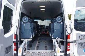 Mercedes Sprinter 311 CDi L2H2 Rolstoellift Airco Navi 80KW Euro 4 picture 9