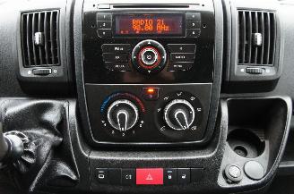 Peugeot Boxer 2.2 HDi L2H2 Airco Cruise 3-Persoons Trekhaak 96KW Euro 5 picture 10