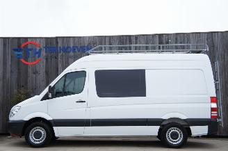 damaged passenger cars Mercedes Sprinter 311 CDi L2H2 Automaat Airco Cruise Trekhaak 80KW Euro 4 2009/12