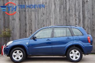 Coche accidentado Toyota Rav-4 2.0-16V VVT-i 4X4 Airco Cruise Trekhaak 110KW Euro 4 2004/9