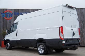 Iveco Daily 35C14 2.3 HPi L3H2 Airco Cruise Automaat 100KW Euro 6 picture 2