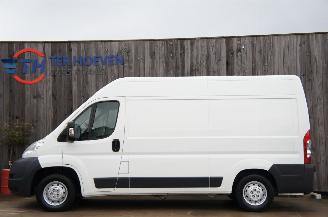 Vaurioauto  passenger cars Peugeot Boxer 2.2 HDi L2H2 Camper! Airco Cruise Trekhaak 96KW Euro 5 2014/3