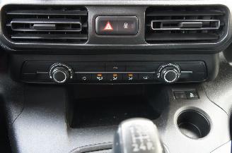 Citroën Berlingo 1.5 BlueHDi 5-Persoons Airco Cruise Trekhaak 75KW Euro 6 picture 15