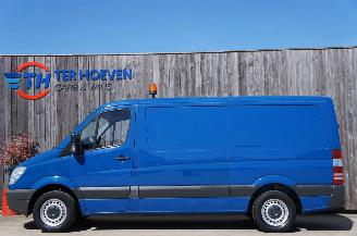damaged passenger cars Mercedes Sprinter 310 CDi Lang L2H1 Standkachel Trekhaak 70KW Euro 5 2012/8